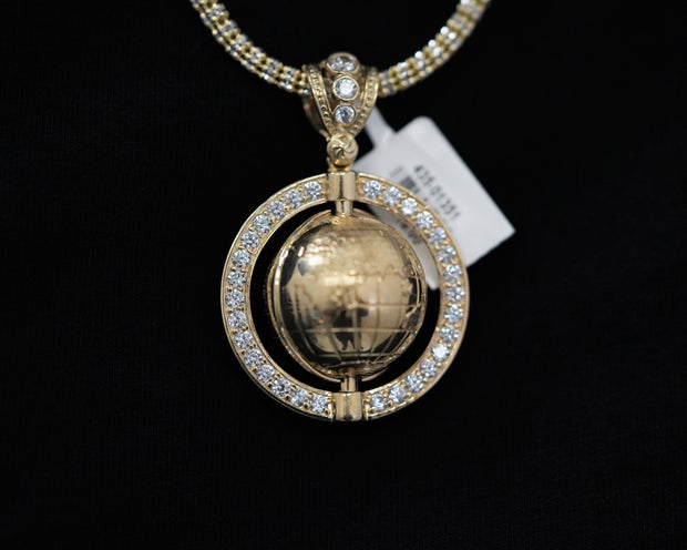 Globe Pendant 14K Yellow Gold