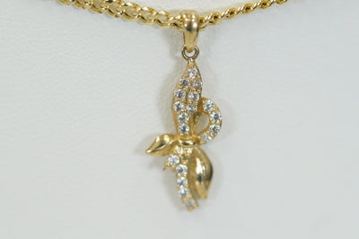 Leaf Pendant 14K Yellow Gold