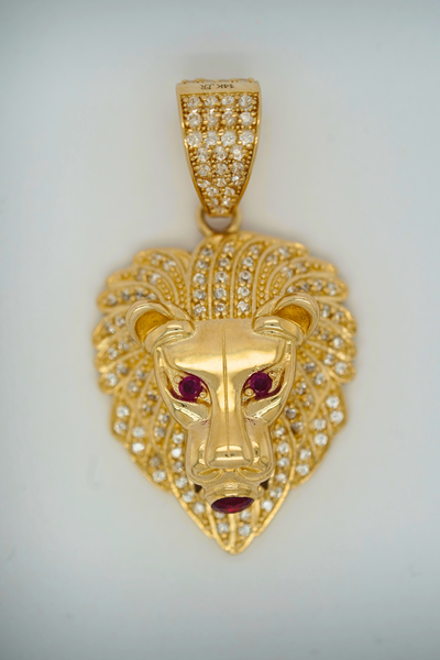 LIon Pendant 14k Yellow Gold