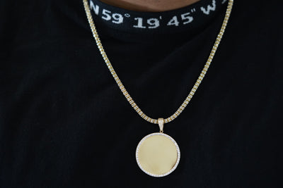 Photo Pendant 44mm 14K Yellow Gold